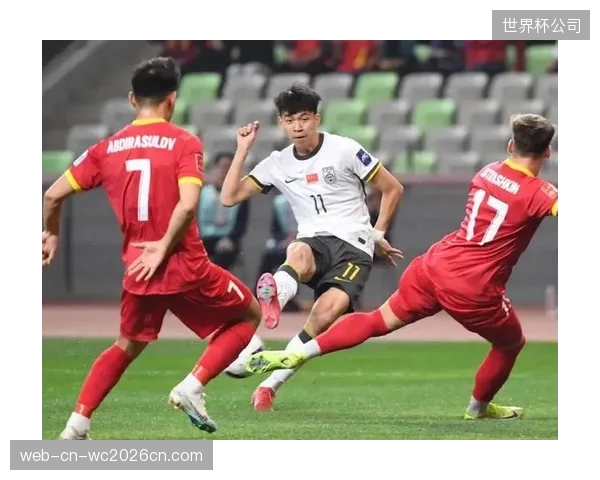 浙江队小将王钰栋凭借2025赛季的出色表现，被视为本土锋线的未来希望。